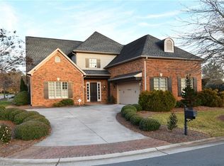 2609 Arbor Place Ct, Winston Salem, NC 27104