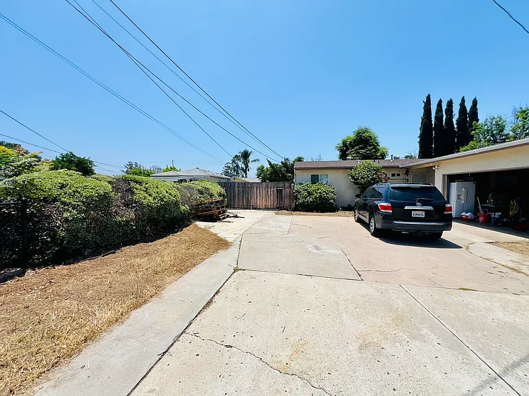 1203 Marline Ave — Photo 43