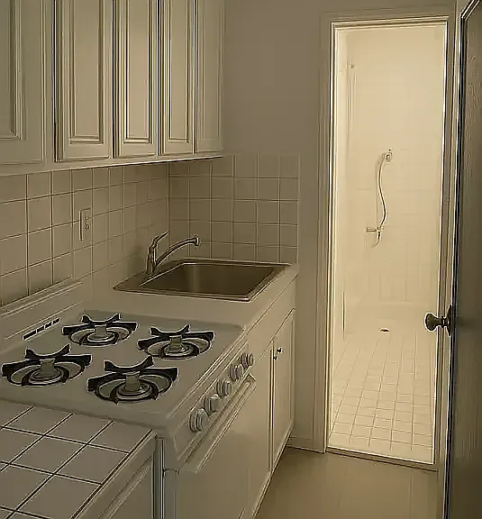160 Mott St #3F — Photo 2