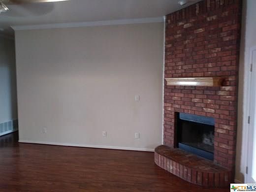 5th image of 4306 Rosebelle Ave