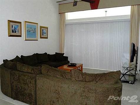 5th image of 843 Rotonda Cir