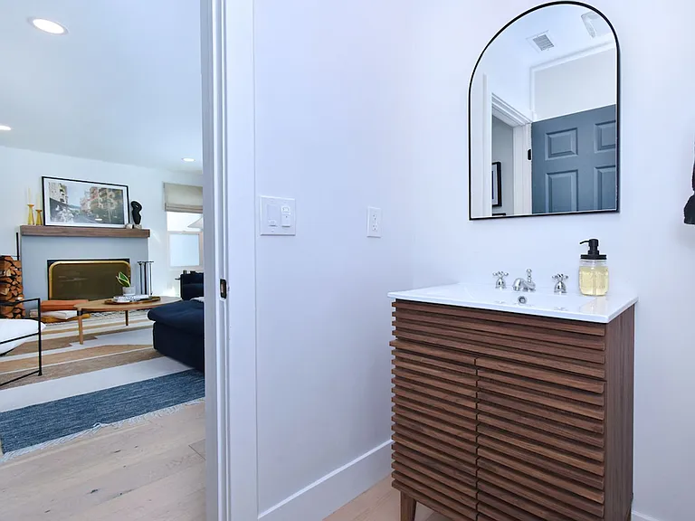 5653 Beck Ave — Photo 36