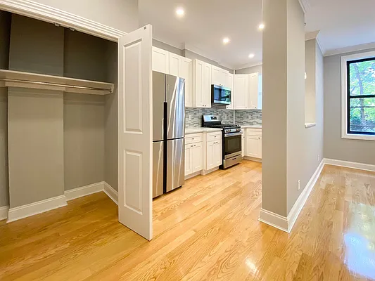 Rented by Citified Realty Group LLC | media 2