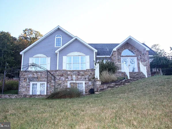 39 Leo Friend Rd, Oakland, MD 21550