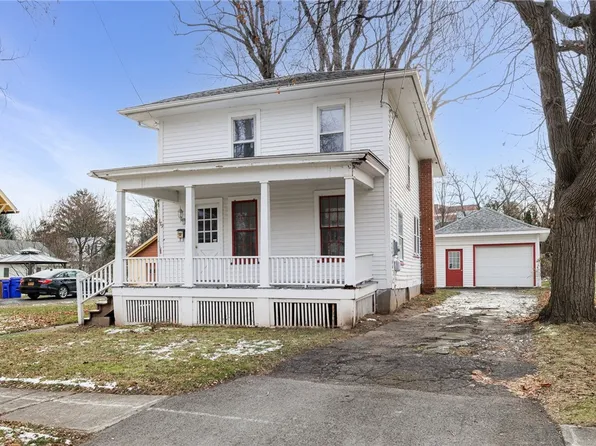 179 Erie St, Brockport, NY 14420