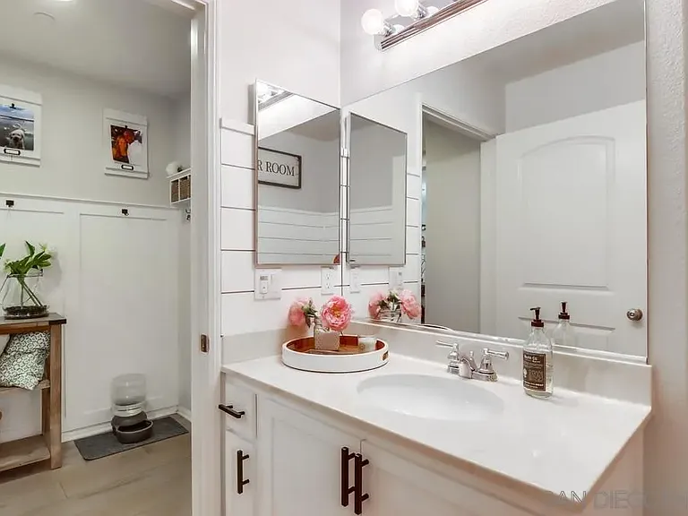 1423 Shearwater St #2 — Photo 39