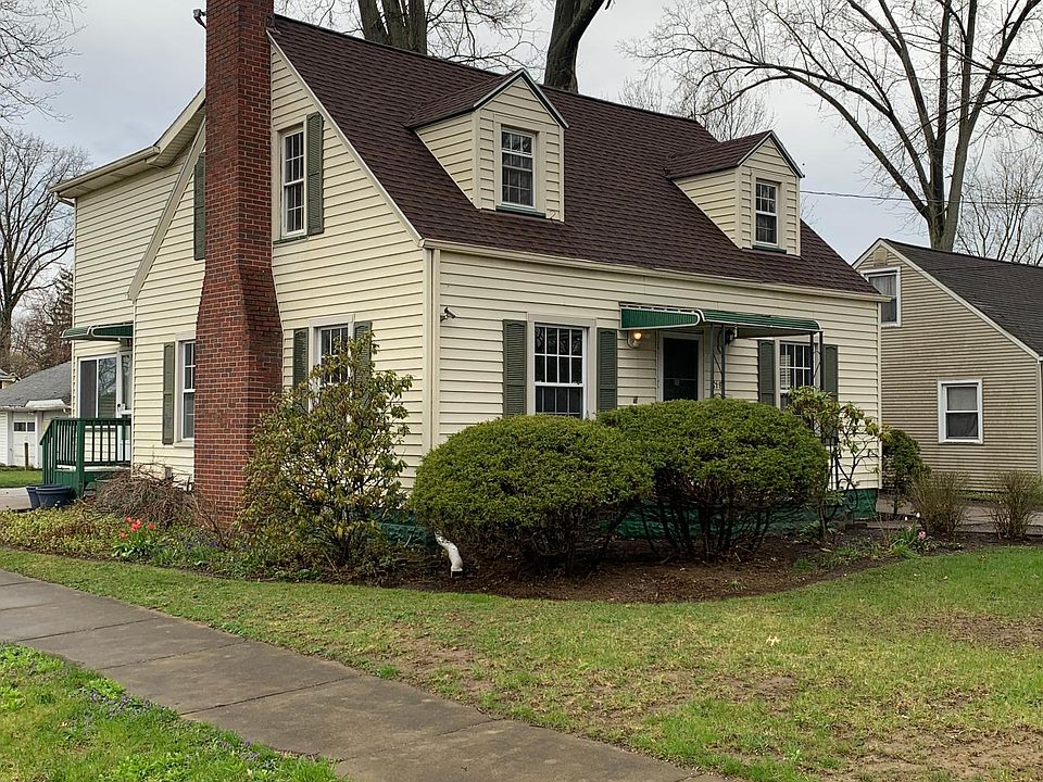 1st image of 618 Willard Ave SE