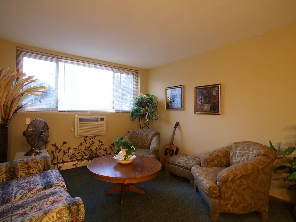 Powderhorn Park Apartments