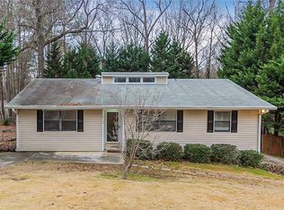 6739 Branch Dr, Rex, GA 30273