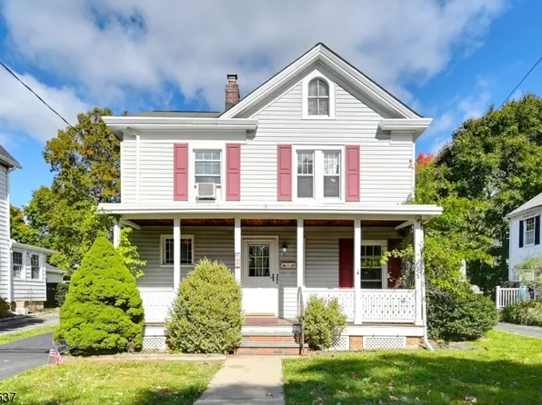 9 Jaqui Ave, Morris Plains Boro, NJ 07950