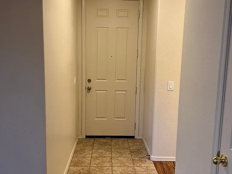 7206 E Night Watch Way — Photo 2