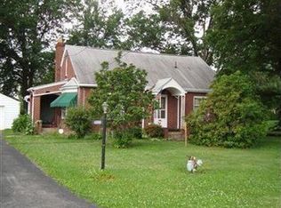 6888 Grove St, Brookfield, OH 44403