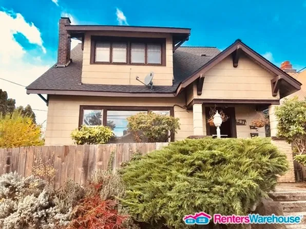 5811 Greenwood Ave N, Seattle, WA 98103