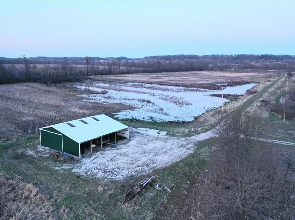 100 Big Box Rd, Winfield, MO 63389