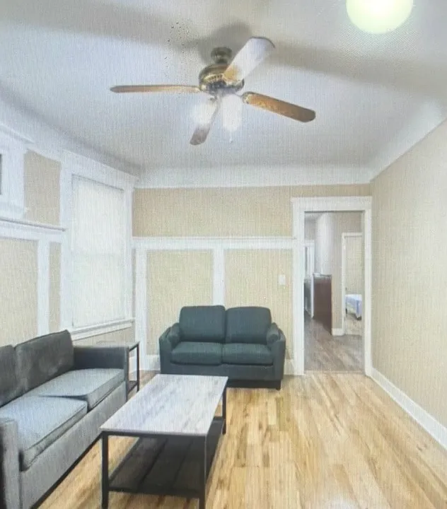 197 Hollywood Ave #1