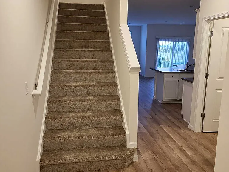 2227 Horseshoe Cir #2227 — Photo 12
