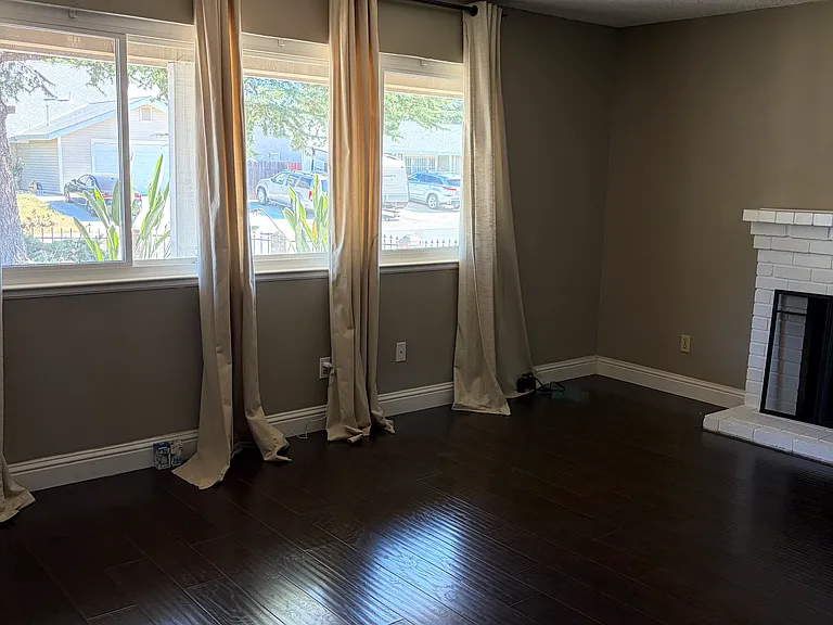 9232 Castlebar Way — Photo 5