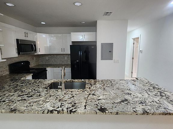 5th image of 6013 10TH Avenue N #208