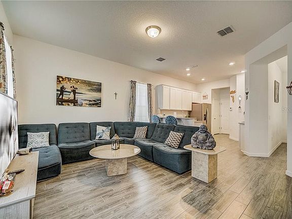 5th image of 1466 Garden Arbor Ln