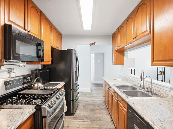 5th image of 29011 Binefield St
