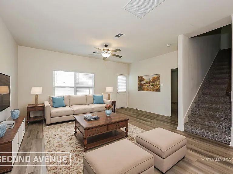 9633 Sierra Grande Dr — Photo 2