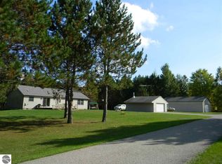 1579 Wiltse Rd, Lupton, MI 48635