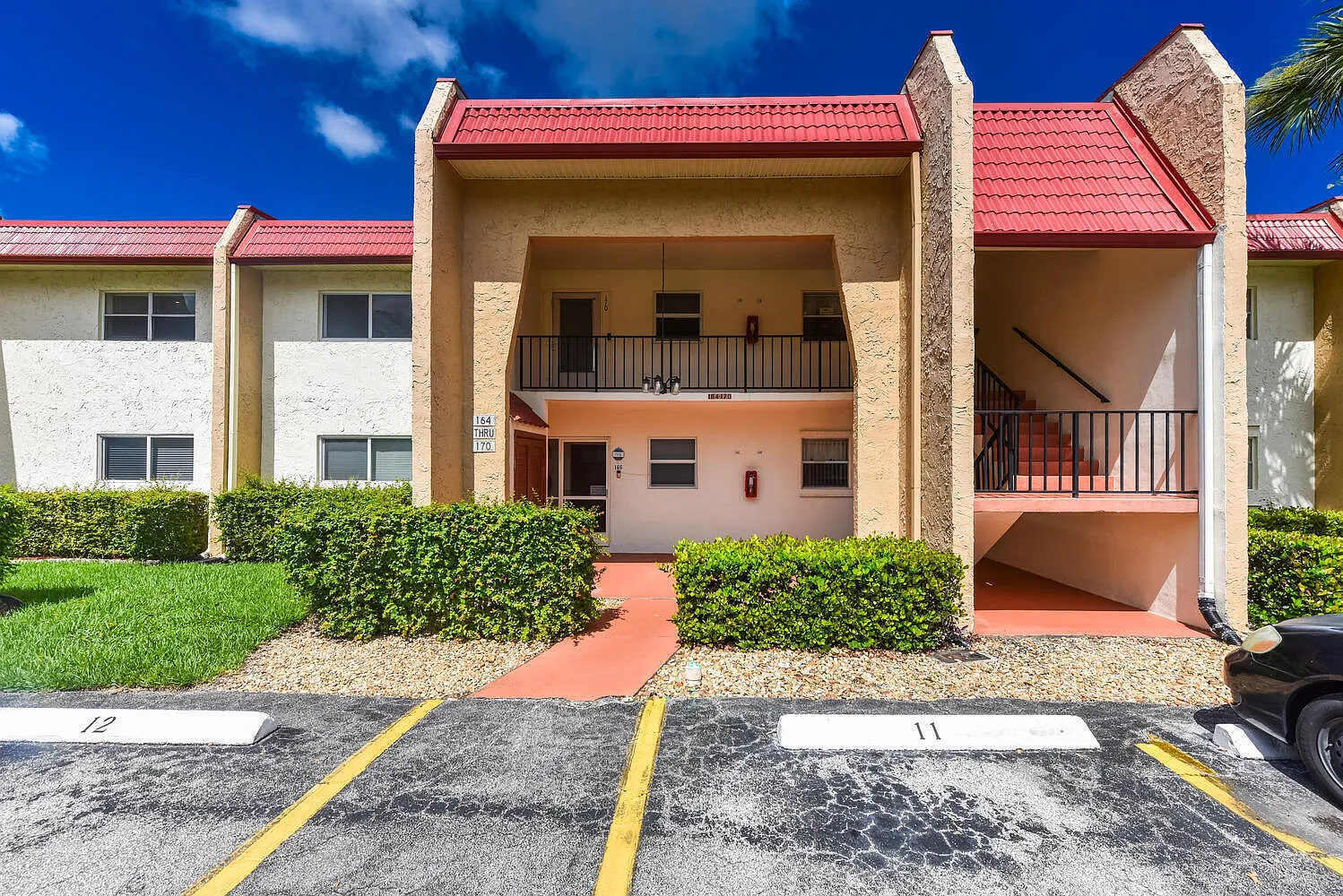 2 bed, 2.0 bath, 1021 sqft, $1,850 — Photo 1