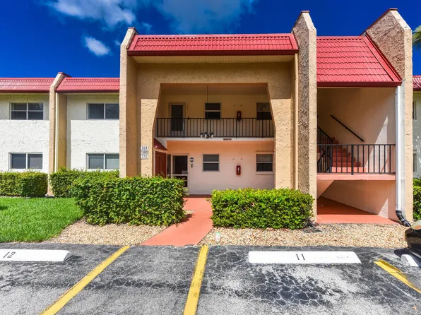 166 Lake Carol Dr, West Palm Beach, FL