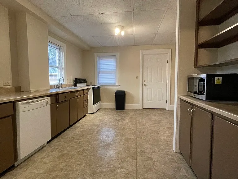 330 Susquehanna St #1 — Photo 3