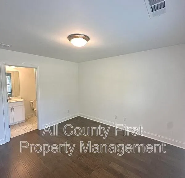 788 Angora Aly — Photo 18