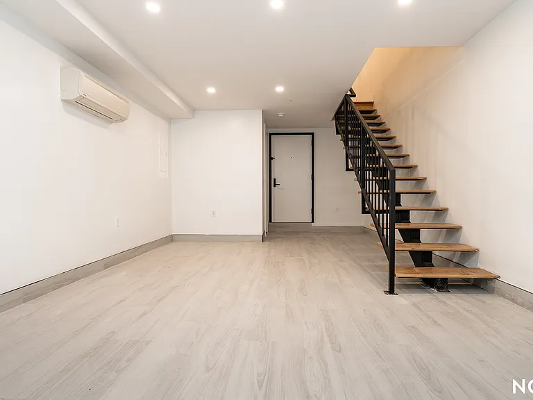 156 Martense St #1G — Photo 13