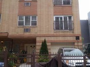 792 E 151st St, Bronx, NY 10455