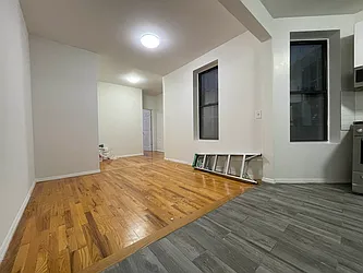 Rented by HOLTON REAL ESTATE INC.