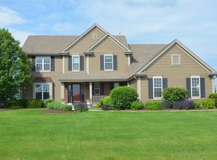 811 Melbourne Rd, Eagle, WI 53119