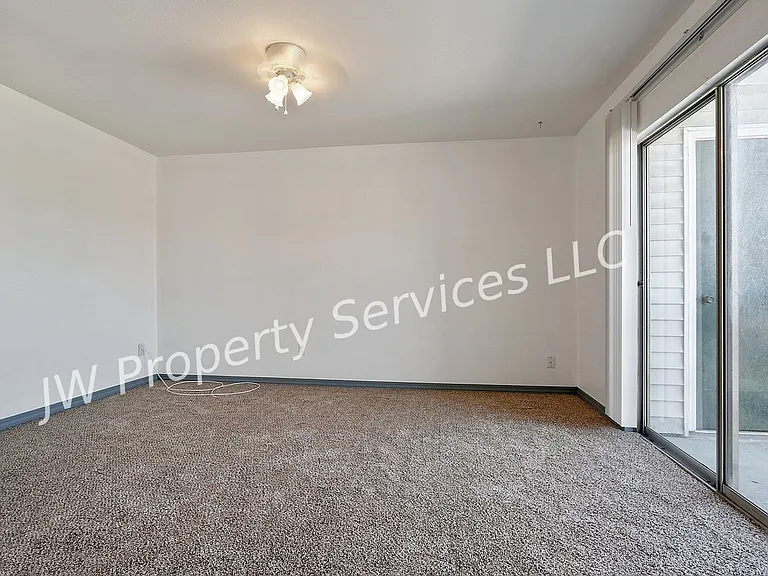 4101 Hessmer Ave #203 — Photo 7