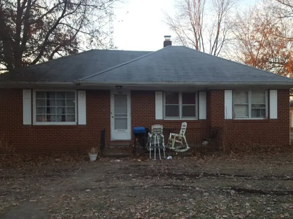 867 E State St, Jacksonville, IL 62650