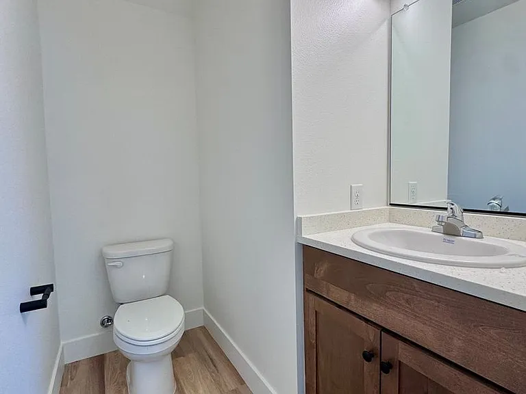 Brand New, Beautiful Townhomes! 2 & 3 Bedrm Units Available — Photo 11