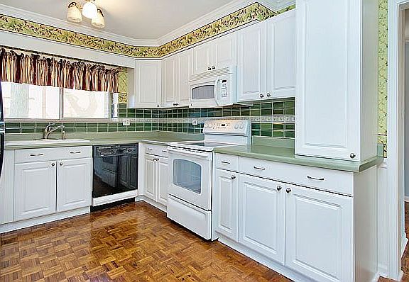 5th image of 360 Claymoor APT 1A