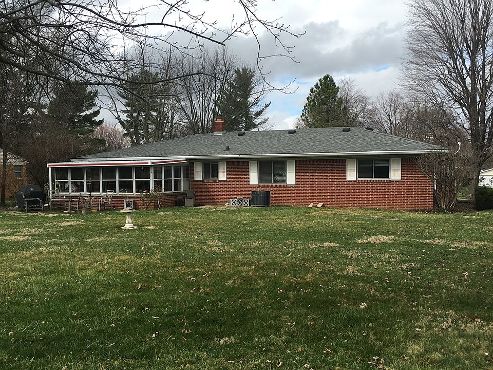 2nd image of 2537 E Loretta Dr