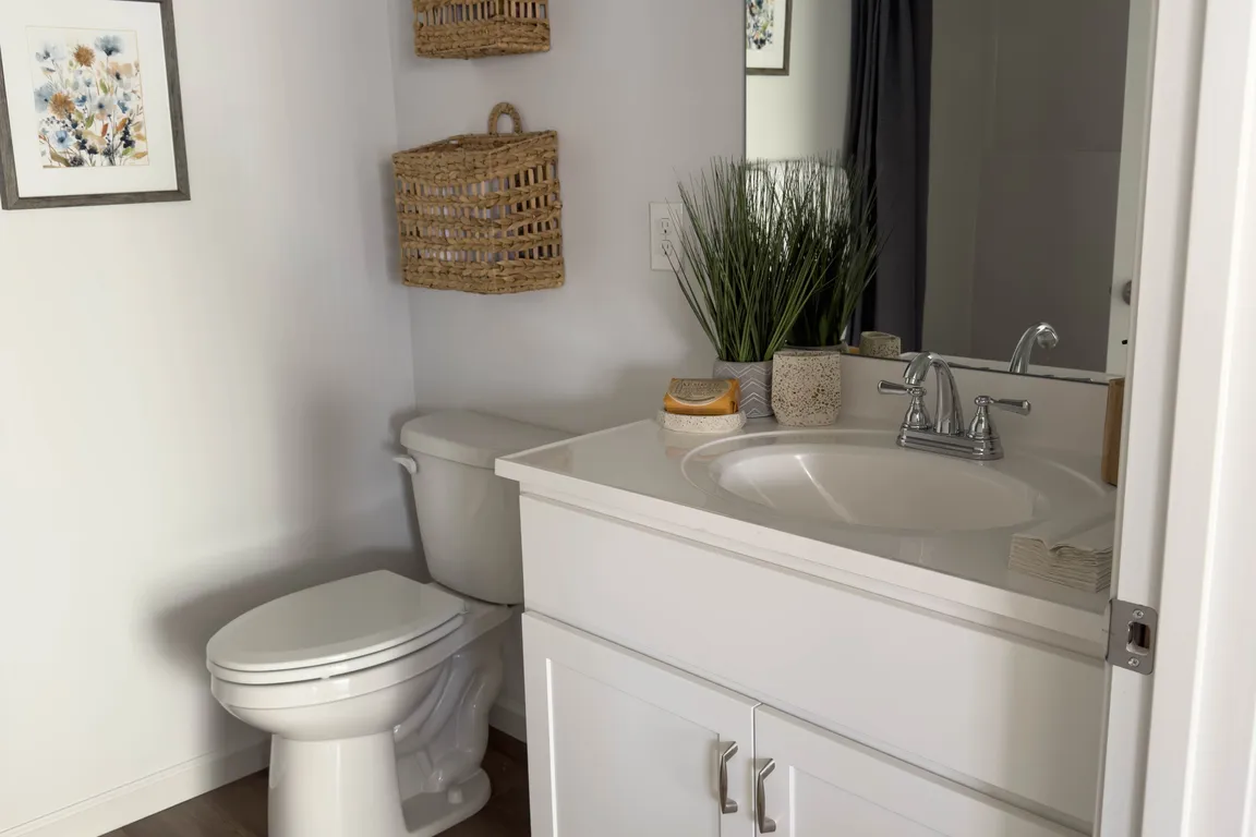 Full master bathroom