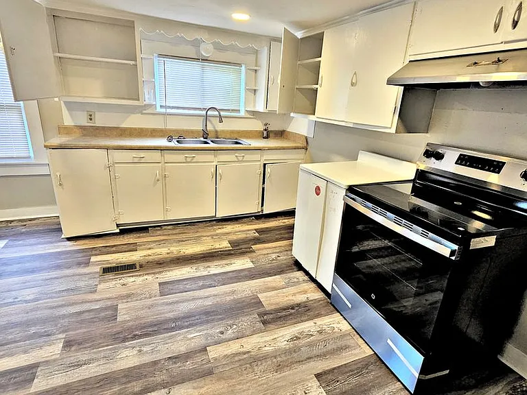 414 5th Ave SW — Photo 6