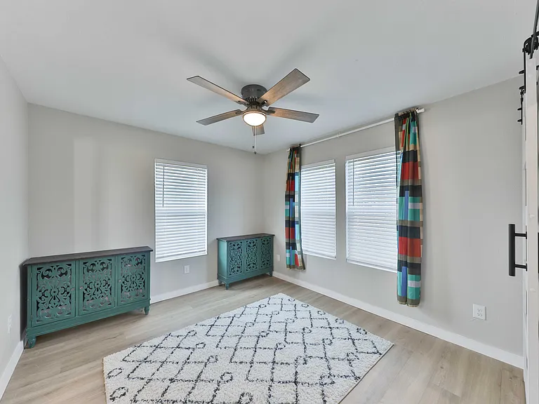 315 W Norwood Ct #1 — Photo 7