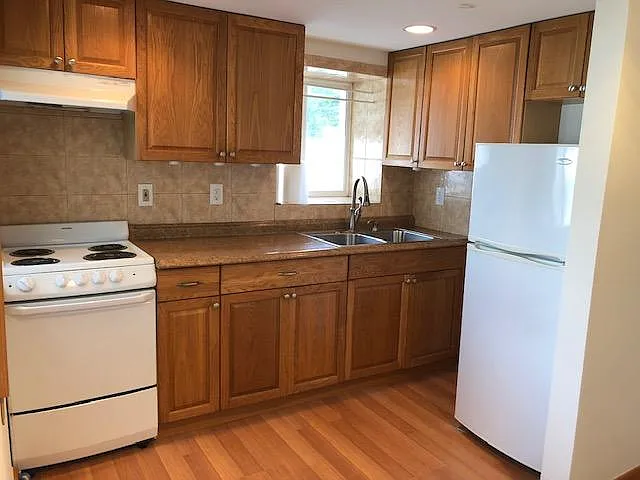 30 Wagstaff Ln — Photo 4