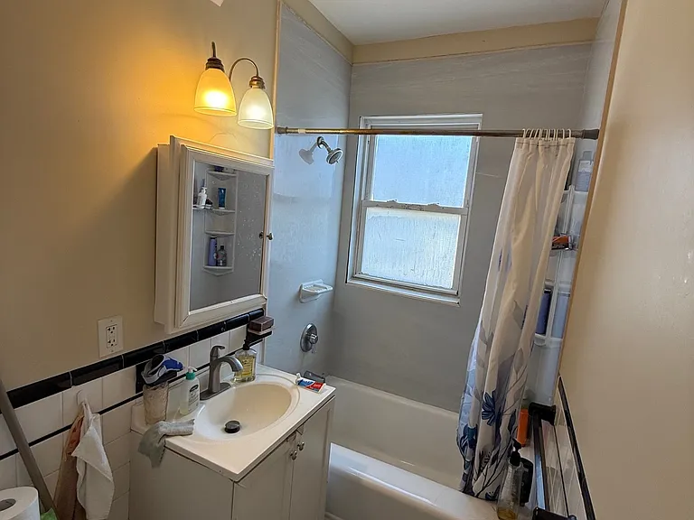 31 Montcalm Ave #31 — Photo 6