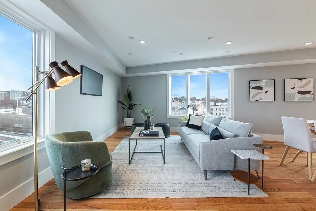 2 bed, 1420 sqft, $3,350 — Photo 1
