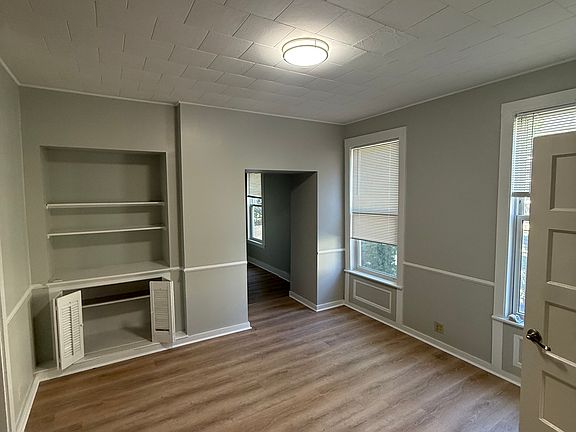 3rd image of 22 Clifton St #1