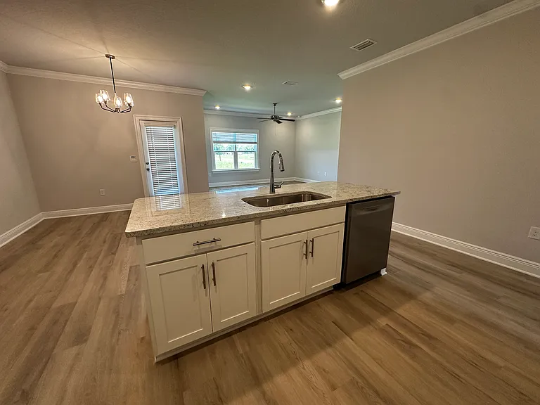 10162 Lamonica Ln — Photo 7
