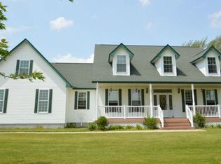 6449 N Barry Rd, Wheeler, MI 48662