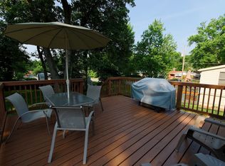 8674 North Ave, Saint Louis, MO 63114