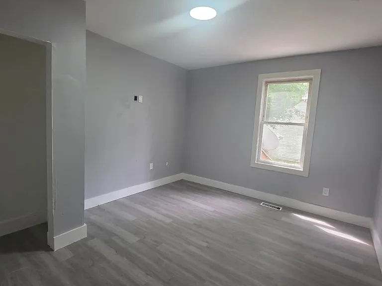 40 Harding Pl #1 — Photo 6